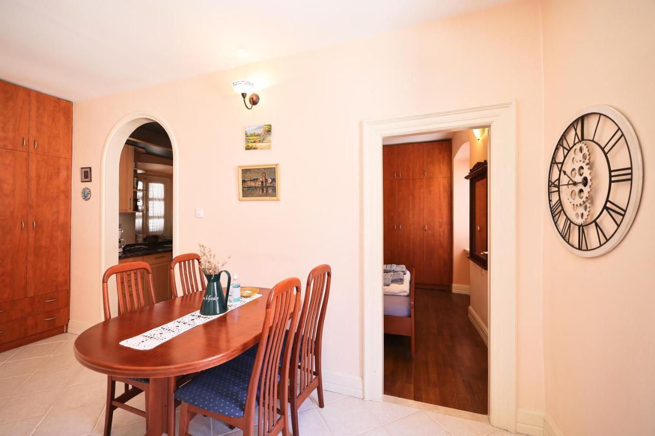 Two Bedroom Apartment In City Center Igor Zadar Exterior foto